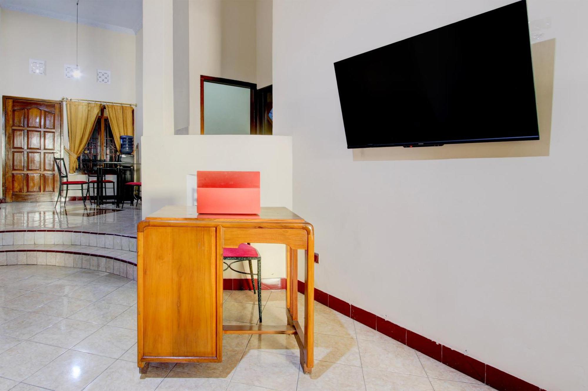 Oyo 94003 Anjuk Ladang Hotel Yogyakarta